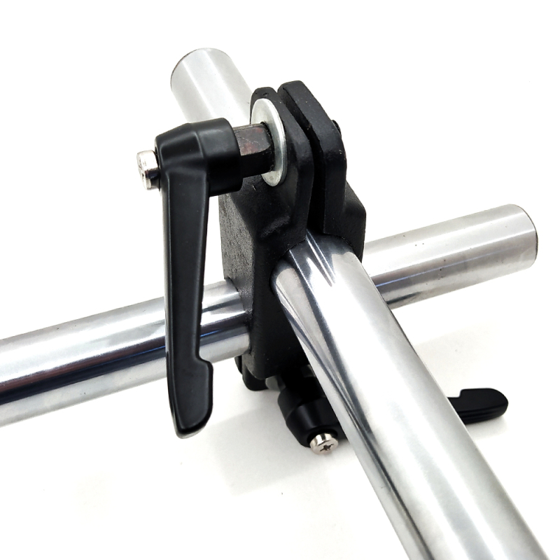 Eccentric clamp PU-03 for sliding table saw