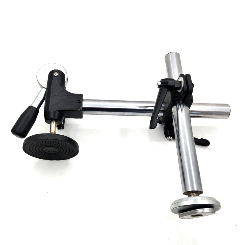Eccentric clamp PU-03 for sliding table saw