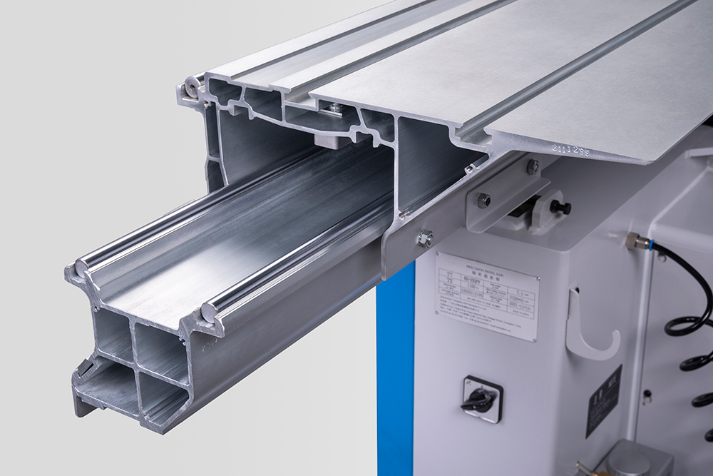 robust roller carriage