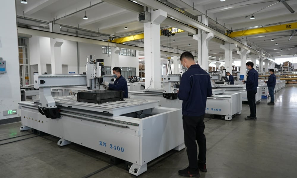CNC machining centers KDT