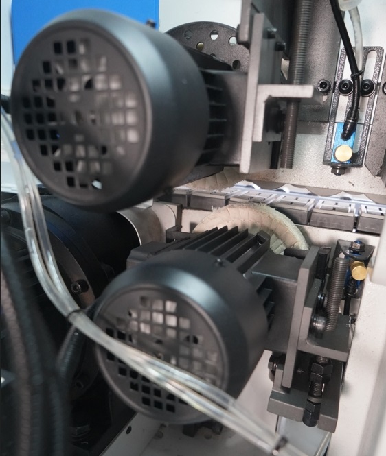 polishing unit