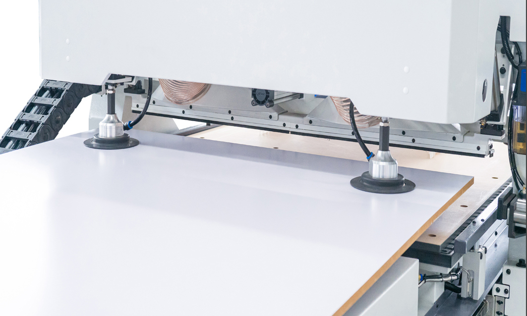workpiece gripping mechanism