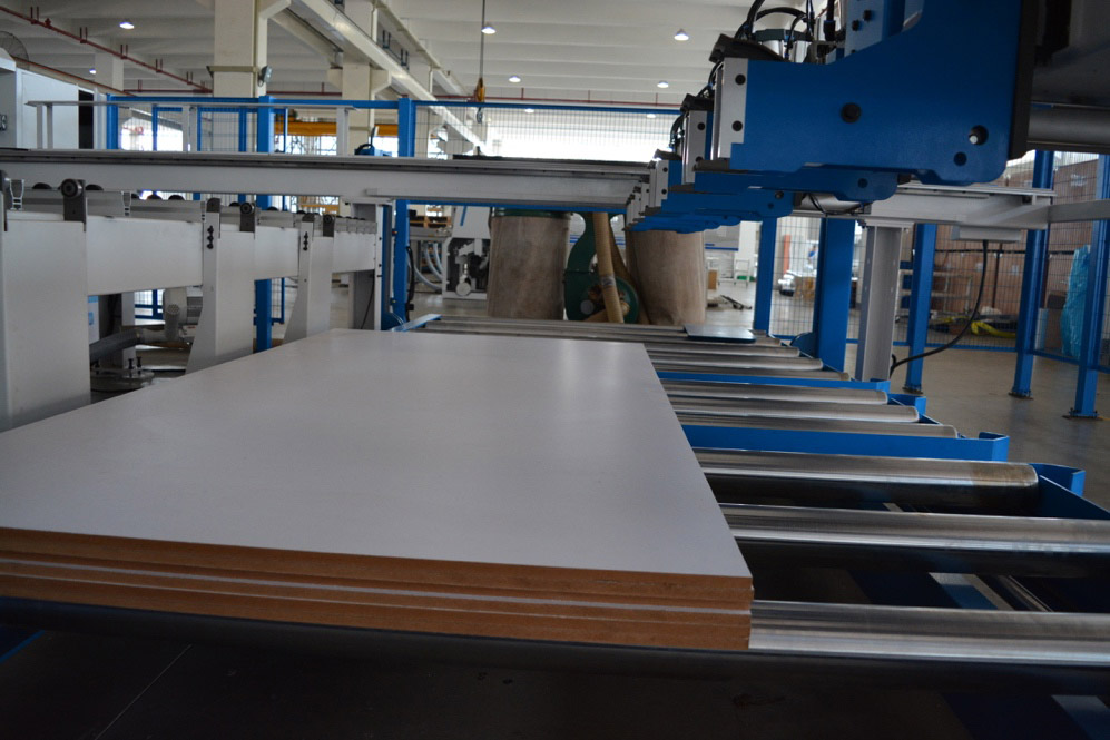 automatic rear loading
