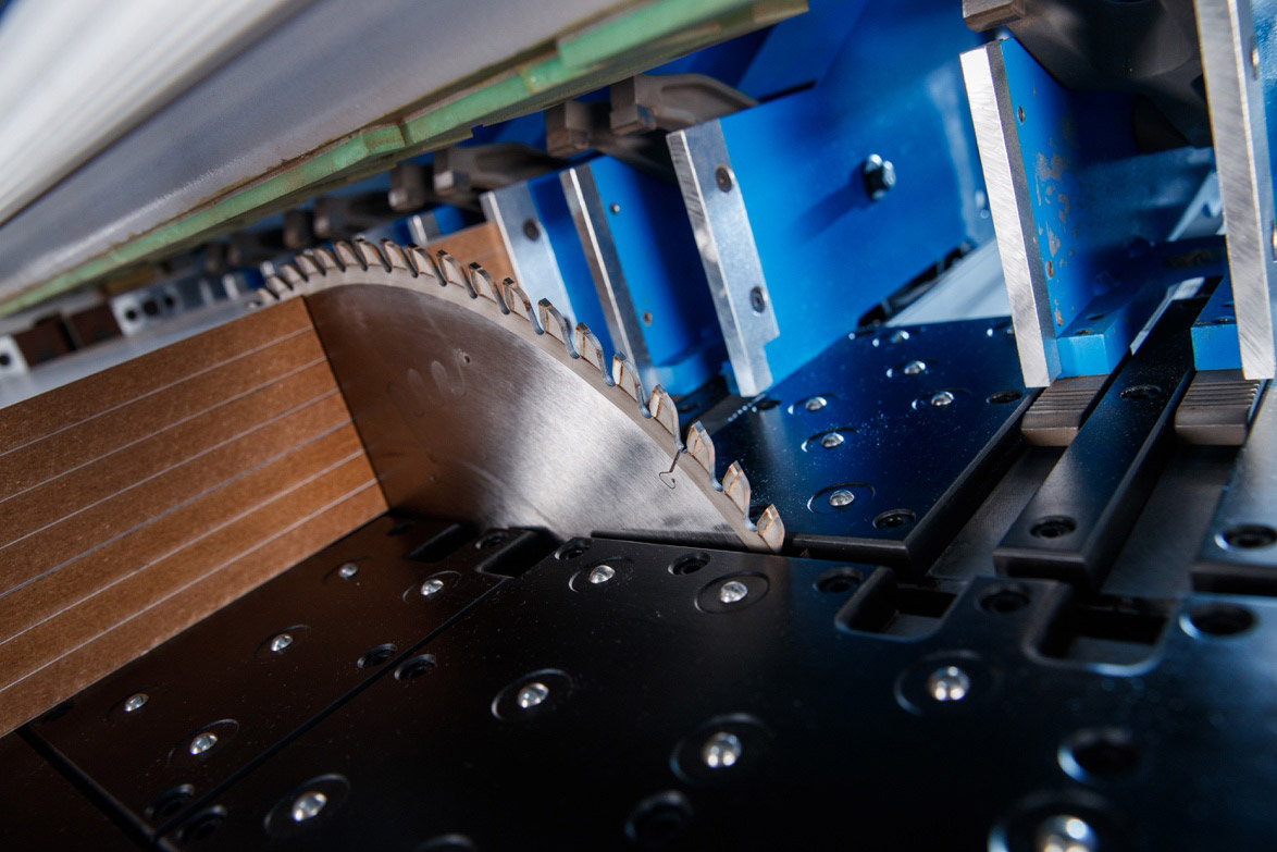 saw blade height