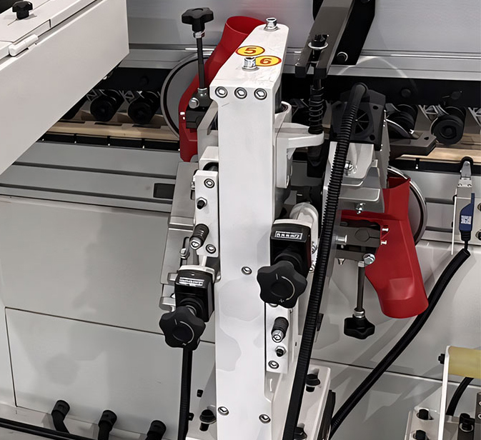 Milling unit with radius cutters "J"